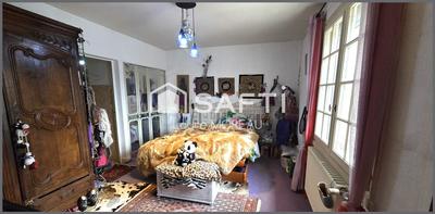 Maison - 220 m² - 8 pièces