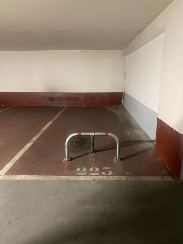 Parking - 13 m²