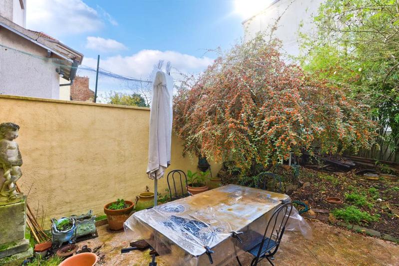 Pavillon - 196 m² - 5 pièces