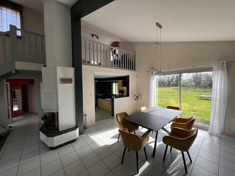 Maison - 118 m² - 4 pièces