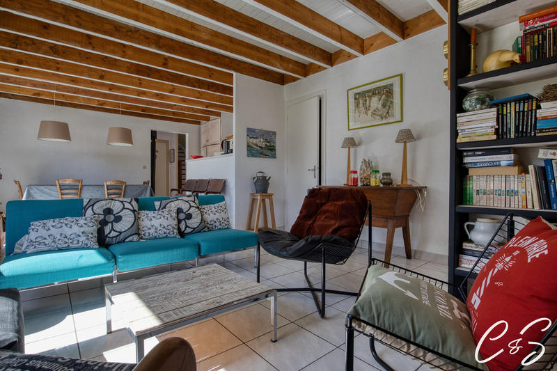 Maison - 96 m² - 5 pièces