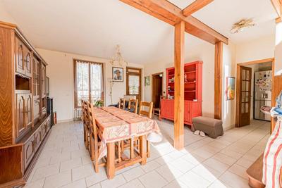 Maison - 117 m² - 5 pièces