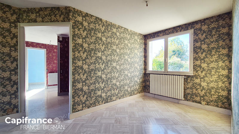 Maison - 102 m² - 5 pièces