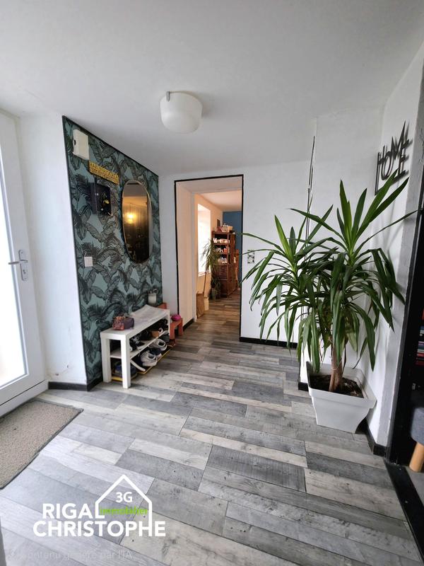 Demeure - 220 m² - 8 pièces