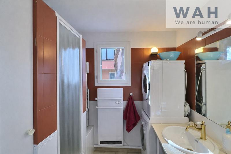 Appartement - 79 m² - 4 pièces