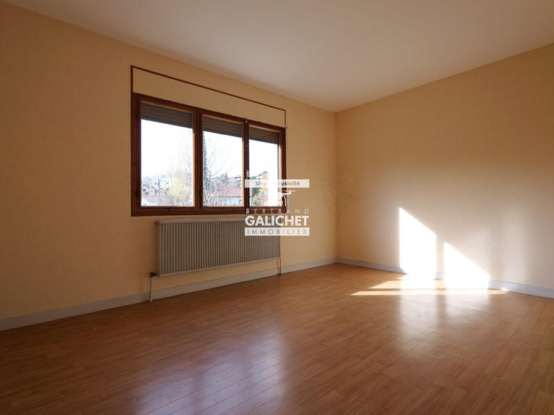 Maison - 191 m² - 5 pièces