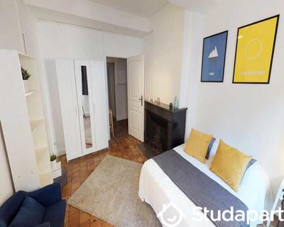 Chambre - 50 m² - 1 pièce