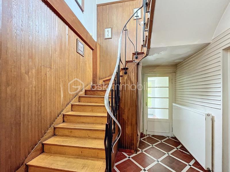 Propriété - 550 m² - 18 pièces