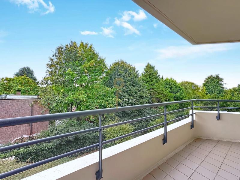 Appartement - 105 m² - 4 pièces