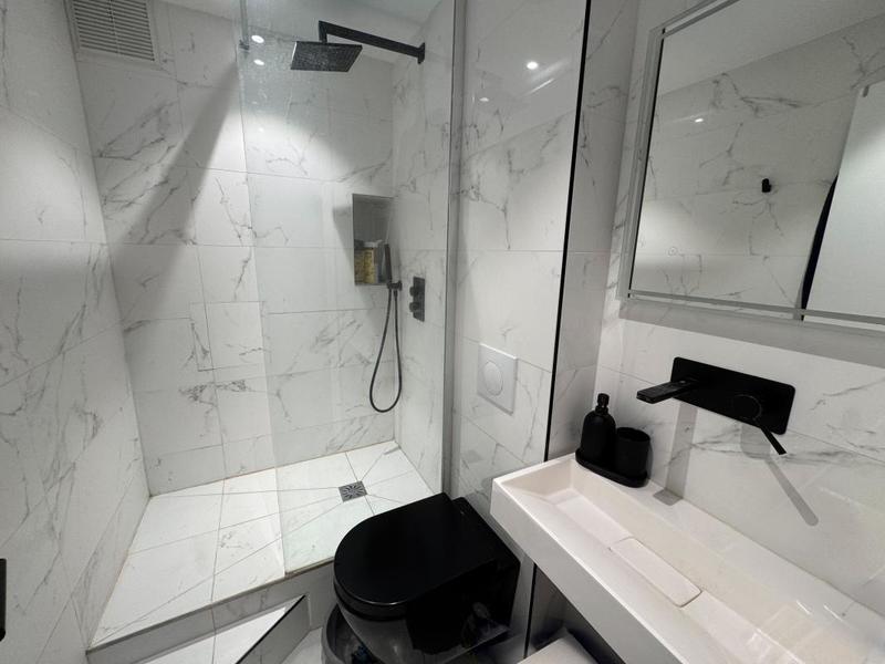 Appartement ancien - 70 m² - 3 pièces