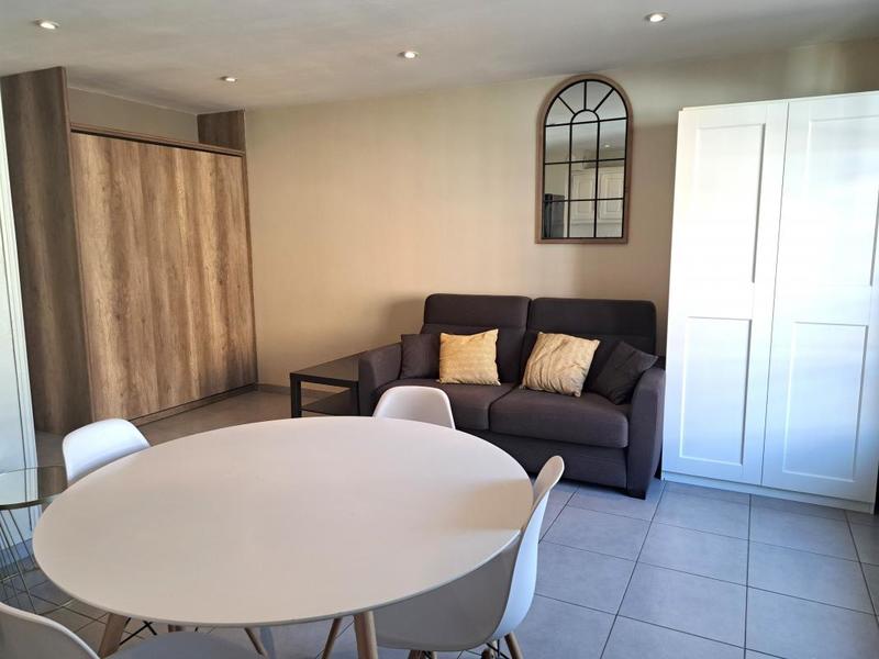 Studio - 28 m² - 1 pièce