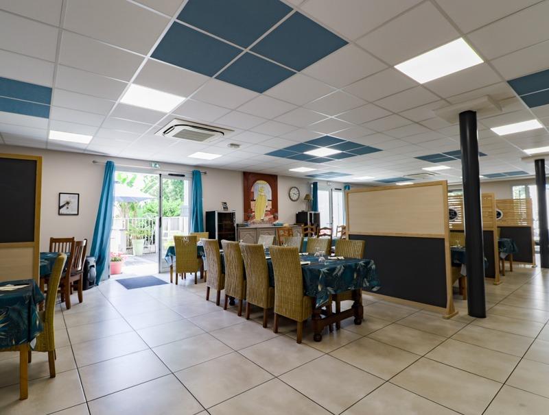 Fonds de commerce - 220 m²