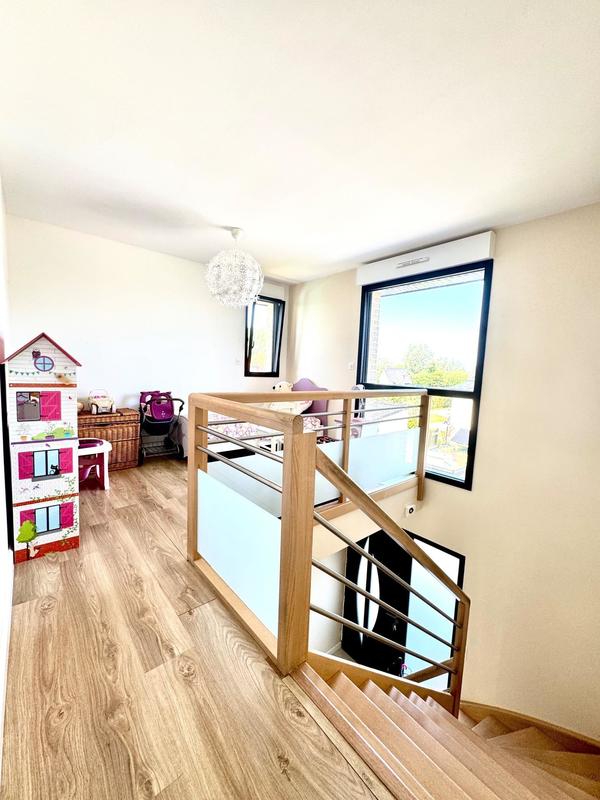 Maison - 125 m² - 7 pièces