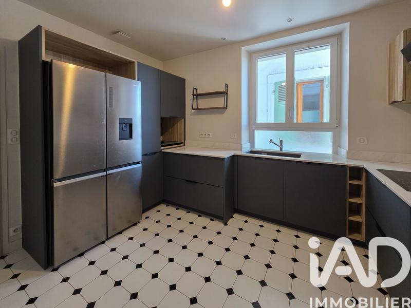 Appartement - 111 m² - 5 pièces