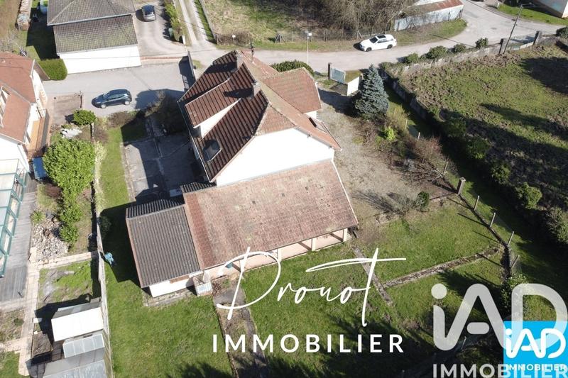 Maison - 176 m² - 8 pièces