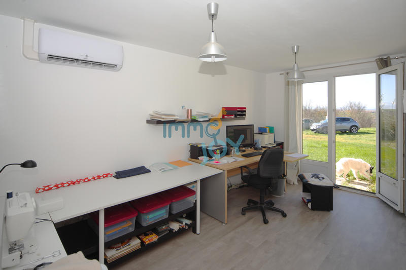 Maison - 216 m² - 8 pièces