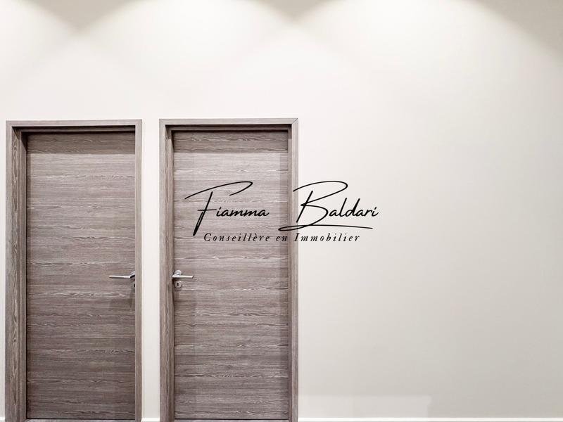 Bureau - 10 m² - 1 pièce