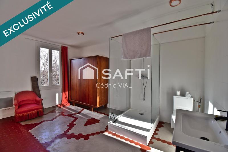 Maison - 137 m² - 5 pièces