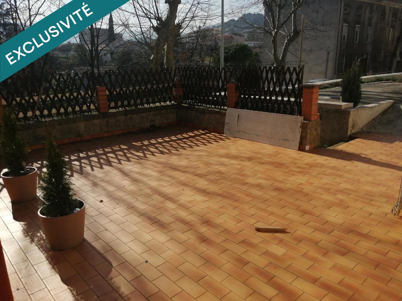 Appartement - 90 m² - 6 pièces