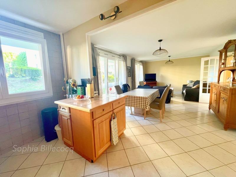 Appartement - 101 m² - 5 pièces