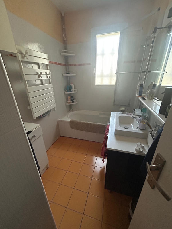 Maison - 150 m² - 9 pièces