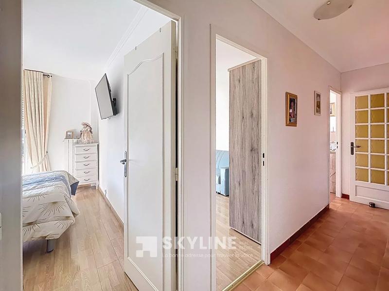 Appartement - 83 m² - 4 pièces