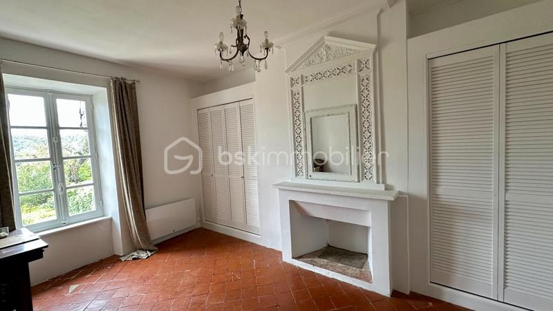 Maison de village - 87 m² - 4 pièces