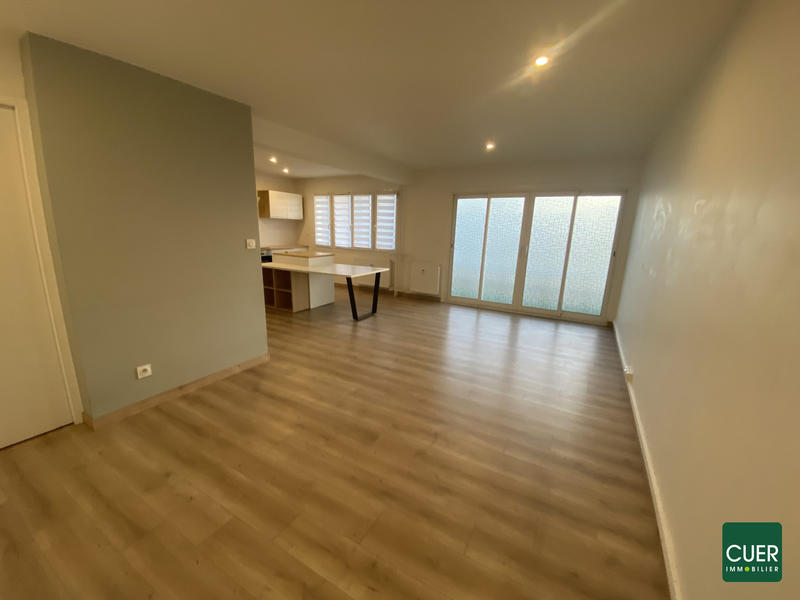 Appartement - 89 m² - 4 pièces