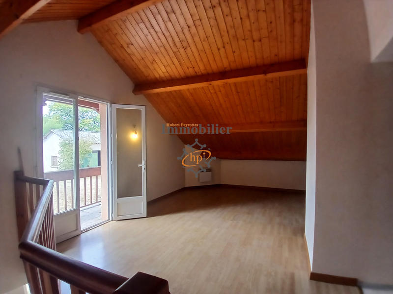 Maison - 112 m² - 4 pièces