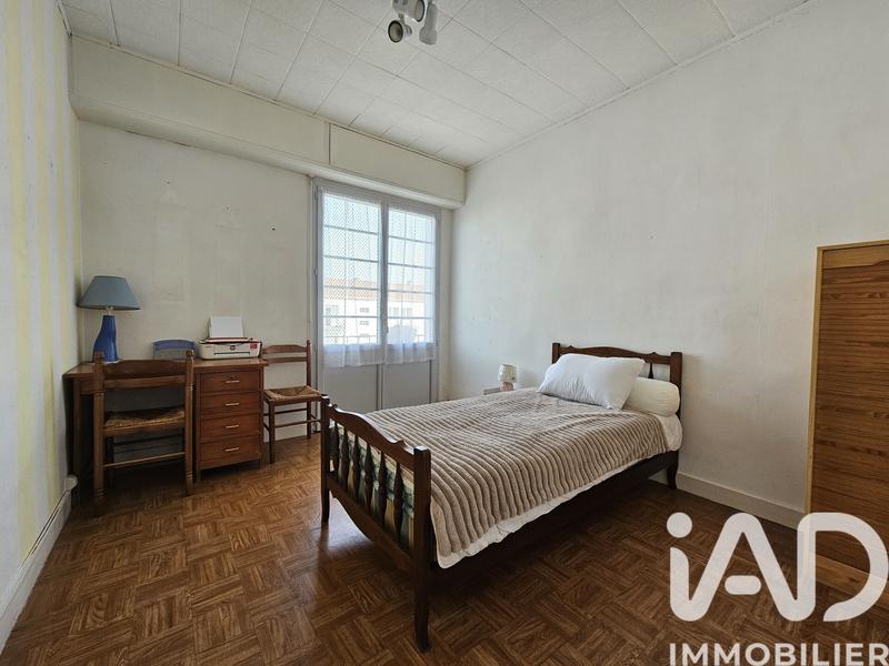 Appartement - 80 m² - 4 pièces