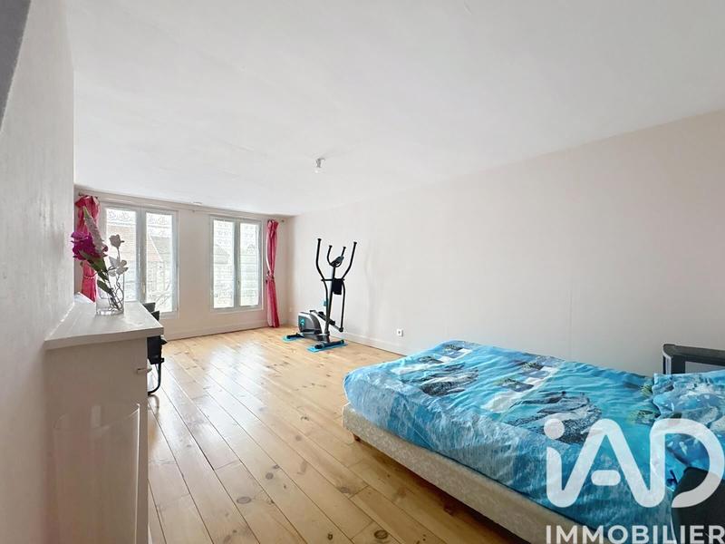 Maison - 122 m² - 5 pièces