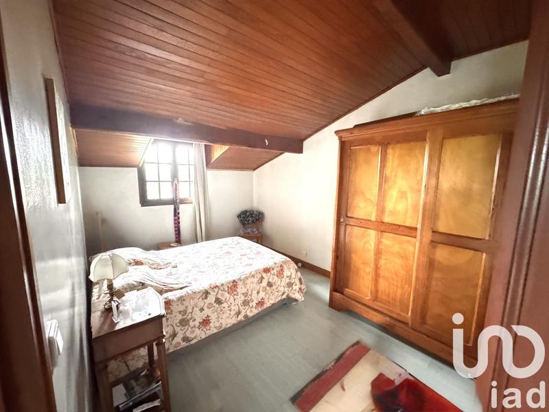 Maison - 290 m² - 9 pièces