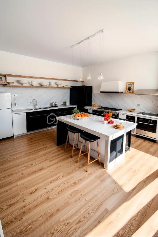 Maison de maîtres - 410 m² - 17 pièces