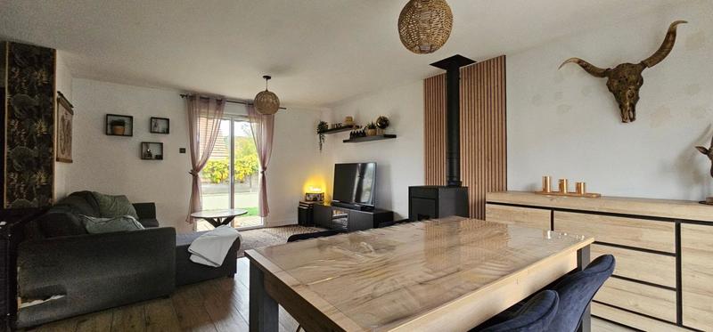 Maison - 84 m² - 4 pièces