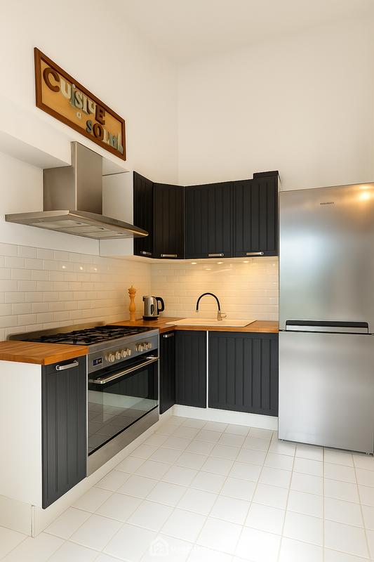 Maison - 163 m² - 8 pièces