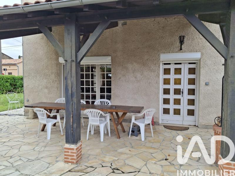 Maison - 248 m² - 7 pièces