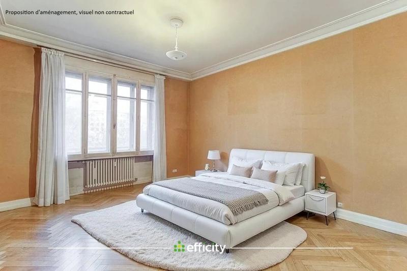 Appartement bourgeois - 133 m² - 5 pièces