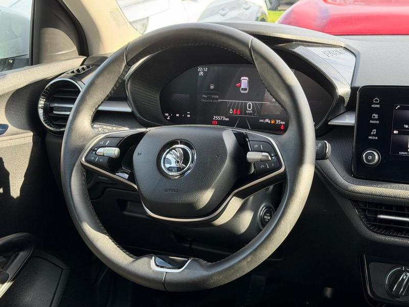 Skoda Fabia 1.0 Tsi 95 ch Evo 2 Bvm5 Selection