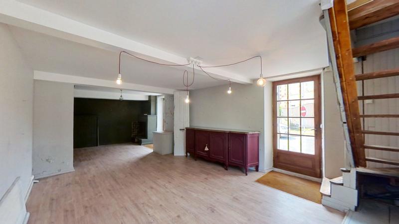 Maison traditionnelle - 102 m² - 6 pièces