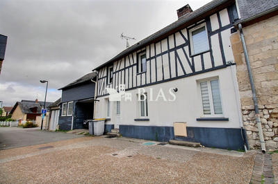 Maison ancienne - 130 m² - 6 pièces