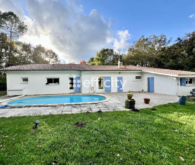 Maison - 165 m² - 6 pièces