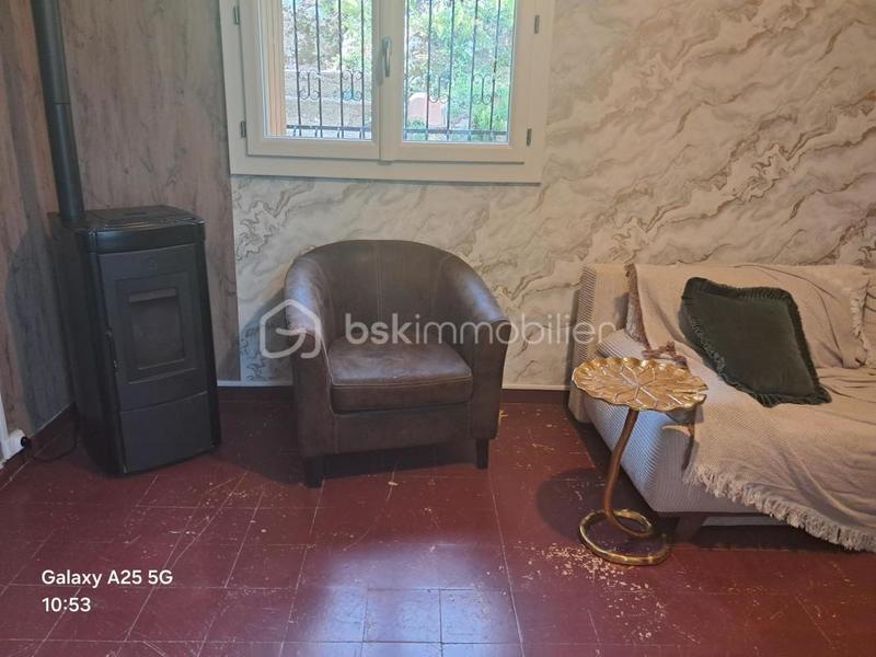 Propriété - 75 m² - 4 pièces