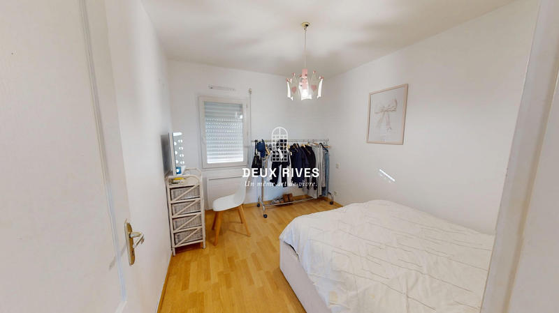 Maison traditionnelle - 120 m² - 6 pièces