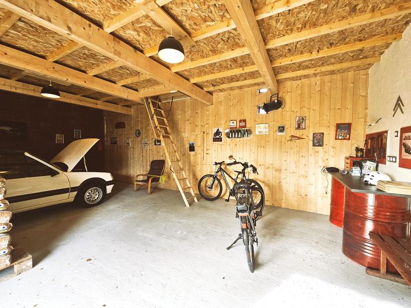 Maison ancienne - 289 m² - 10 pièces