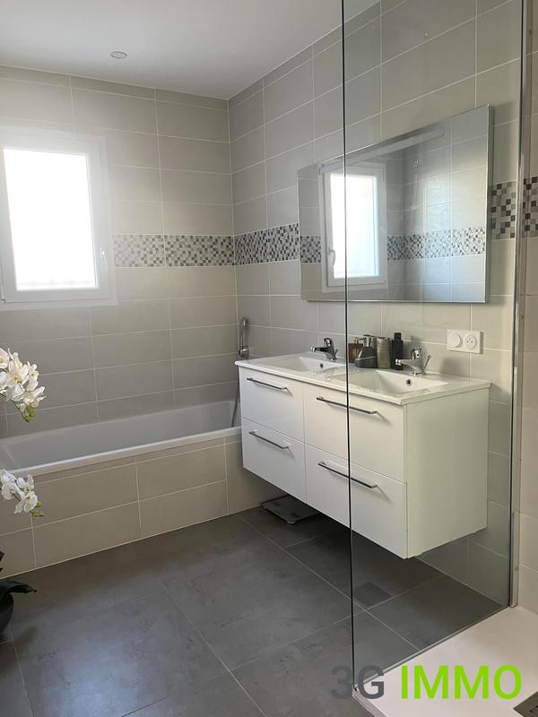 Villa - 95 m² - 4 pièces