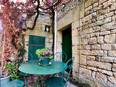 Maison traditionnelle - 81 m² - 6 pièces