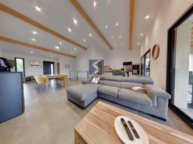 Villa - 120 m² - 5 pièces