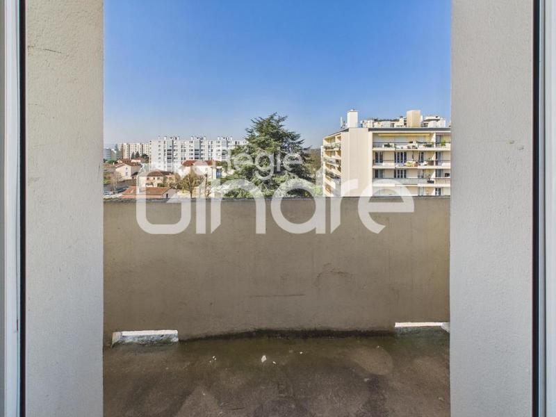 Appartement - 64 m² - 4 pièces