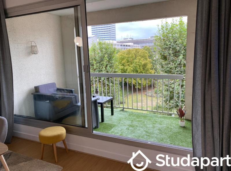 Chambre - 11 m² - 1 pièce