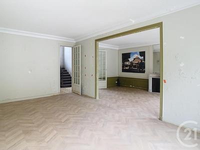Maison - 148 m² - 6 pièces